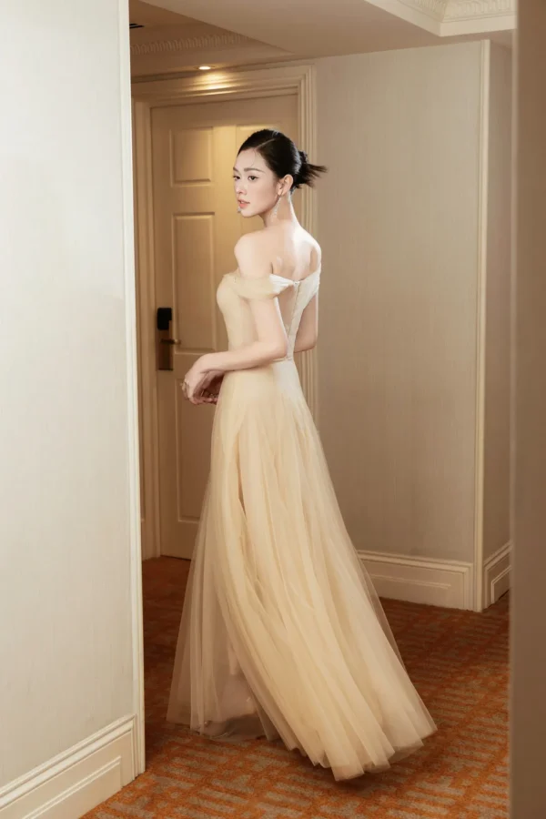 Cute and youthful style long chiffon wedding dress #3152 - Image 3