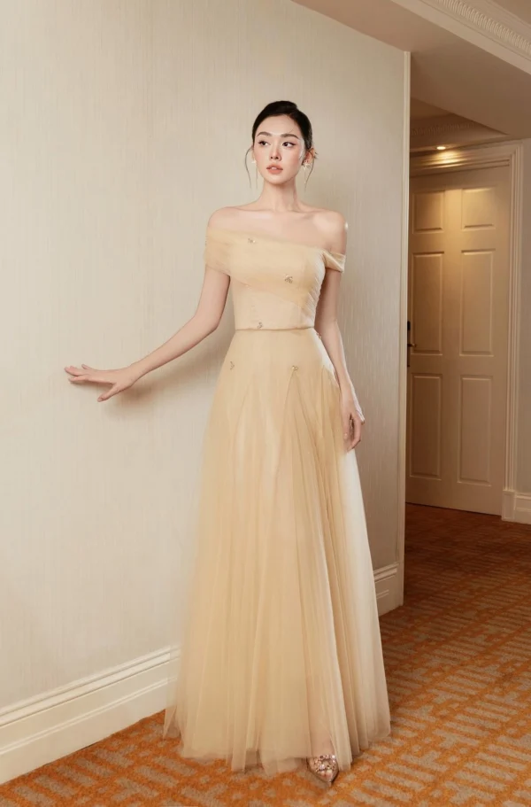 Cute and youthful style long chiffon wedding dress #3152